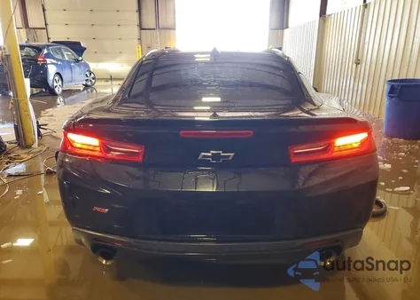 2018 Chevrolet Camaro Lt z USA, uszkodzony, nr VIN 1G1FD1RS9J0117174